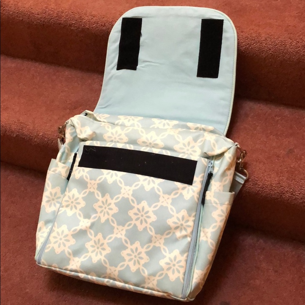 Diaper back pack - Picture 2 of 4